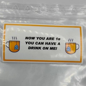 Have A Drink On Me, Praktische Witzetiketten, Weihnachtswitz, 18. Geburtstagsetiketten, Ehemann, Frau, Bruder, Schwester, Weihnachtsgeschenke, Teebeutel, 18.