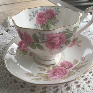 Vintage Royal Standard Bone China made in England Saucer & Queen Ann Fine Bone china  Tea Cup made in England -USED only sold as a set