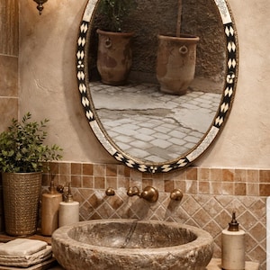 Specchio da parete ovale marocchino fatto a mano / Intarsi in osso di mucca e cornice in ottone / Decorazione artigianale boho