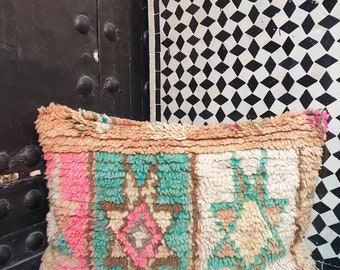 Oreiller berbère, housse d’oreiller de tapis marocain vintage, housses de coussin en laine vintage berbère, oreiller Boujaad, coussin berbère