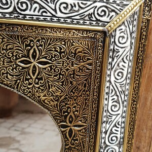 Handmade Moroccan Arch Mirror – Engraved Brass Frame, Elegant Wall Decor image 13