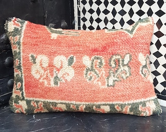 Berber Pillow, Vintage Moroccan Rug Pillow Cover, Berber Vintage Wool Cushion Covers, Boujaad Pillow, Berber Cushion