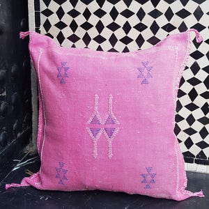 Oreiller marocain en soie cactus, coussin lombaire sabra marocain à la main couverture d’oreiller en soie cactus, coussin sabra,
