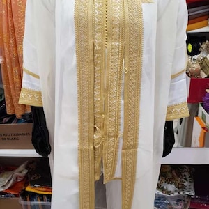 Completo Jabador marocchino a 3 pezzi – Abito tradizionale da uomo per matrimoni ed Eid – Mlifa, Chiffon White with Gold