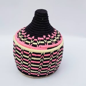 Panier berbère tissé à la main Fait à la main Maroc Rangement Panier en osier Panier de paille Artistique Abstrait Boho Electic Boho