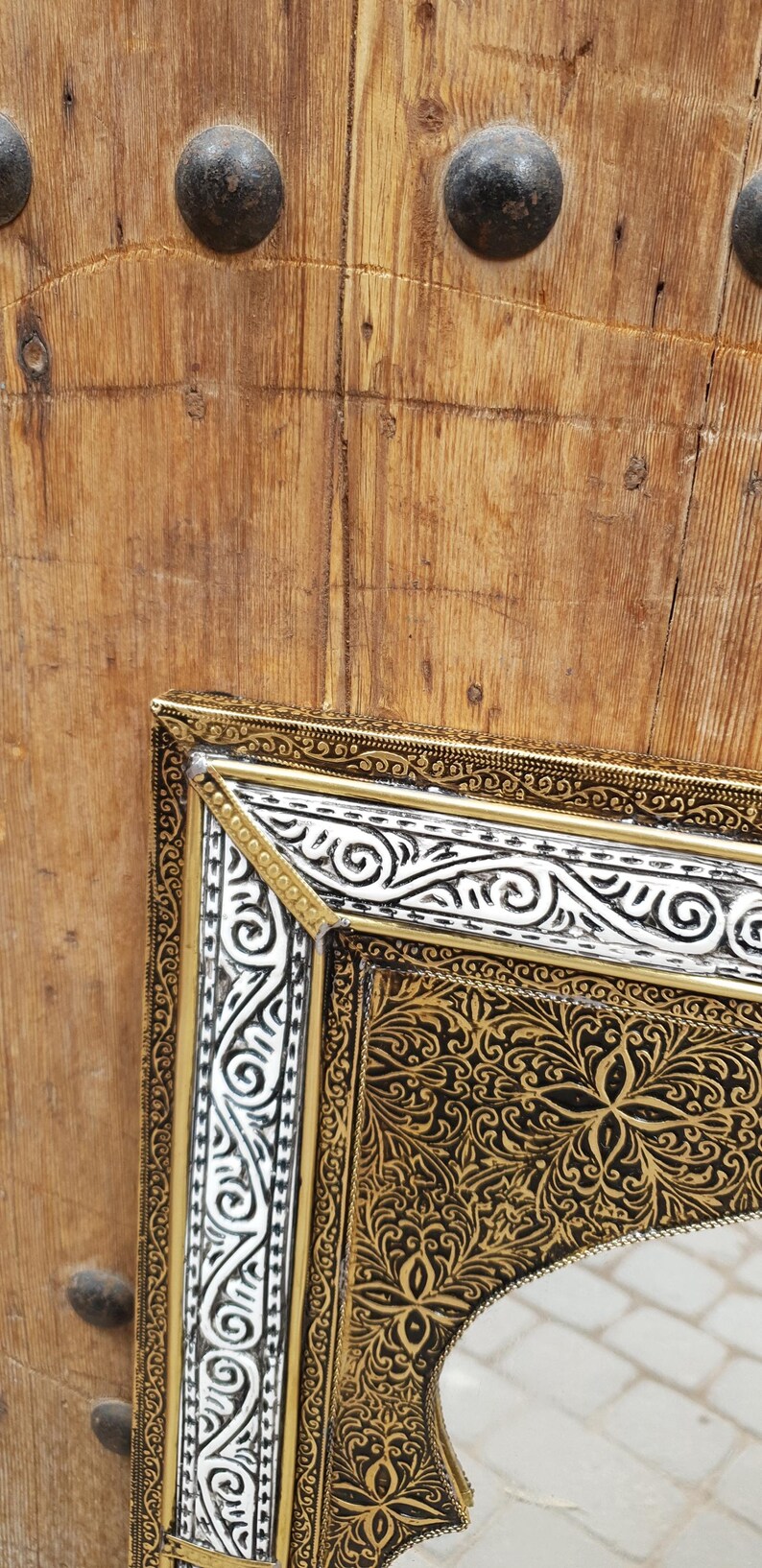 Handmade Moroccan Arch Mirror – Engraved Brass Frame, Elegant Wall Decor image 10