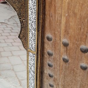 Handmade Moroccan Arch Mirror – Engraved Brass Frame, Elegant Wall Decor image 11