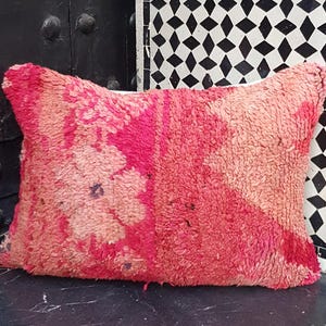 Oreiller berbère, taie d&#39;oreiller vintage tapis marocain, housses de coussin berbère vintage en laine, oreiller boujaad, coussin berbère