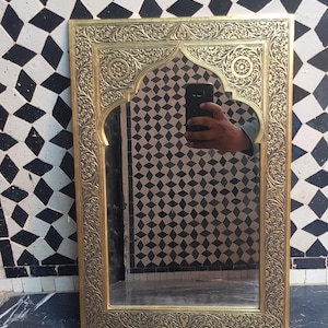 Moroccan Brass Mirrors, Handmade antique wall mirror, Engraved Brass mirror, vintage home decoration, solid engraved brass, Free shipping