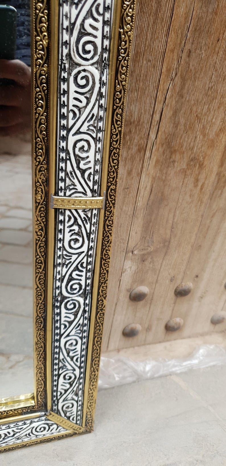 Handmade Moroccan Arch Mirror – Engraved Brass Frame, Elegant Wall Decor image 5