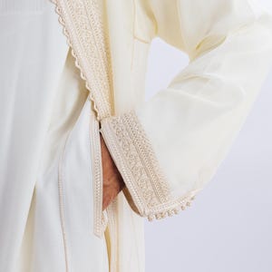 Luxury Men’s 3-Piece Moroccan Caftan Jabador – Ivory Groom & Wedding Outfit – Elegant Traditional Thobe image 7