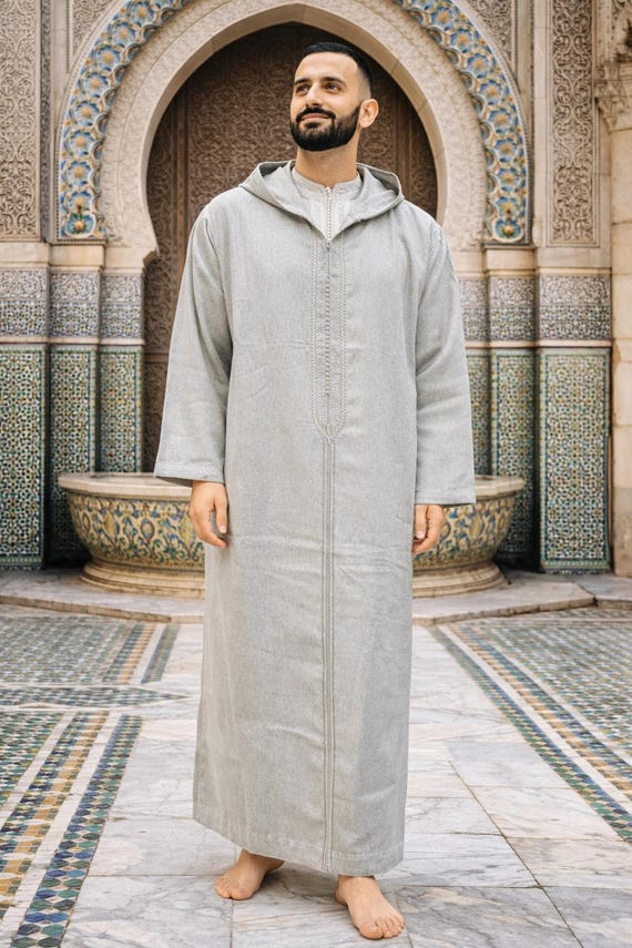 Traditional Moroccan Men's Grey Djellaba – Hooded Long Robe for