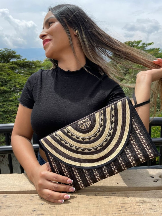 Bolso Handwoven Cana Flecha Handbag Clutch Black and Beige Cartera De Mujer En Cana Flecha Etsy Canada