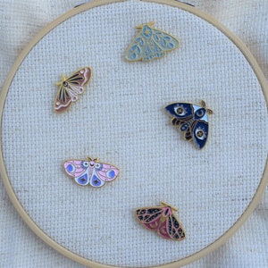 Moth Needle Minders