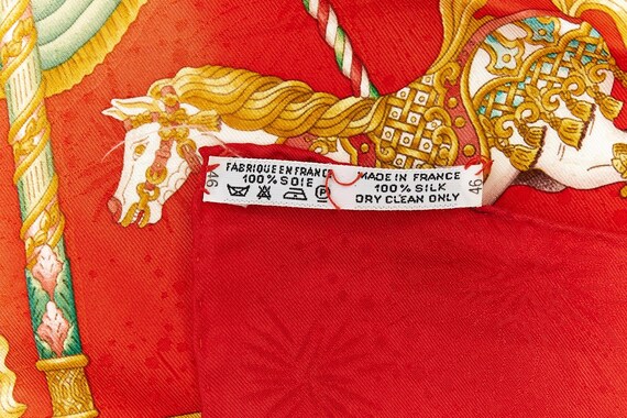 HERMES カレ90 ルナパーク シルクスカーフ シャイニーレッド