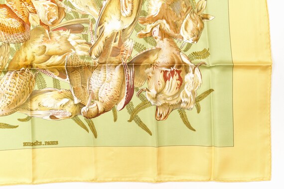 Mint! Hermes Carre 90 Scarf "Gibiers" Yellow Silk… - image 6