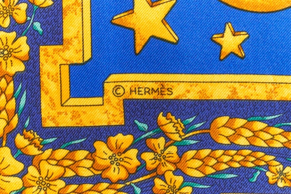 Hermes Scarf 90 "CARPE DIEM" Blue 100% Silk Scarf… - image 7