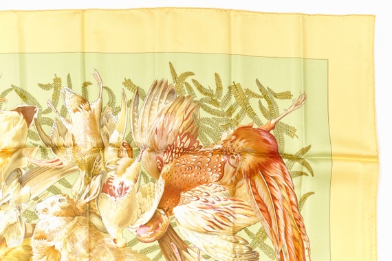 Mint! Hermes Carre 90 Scarf "Gibiers" Yellow Silk… - image 3