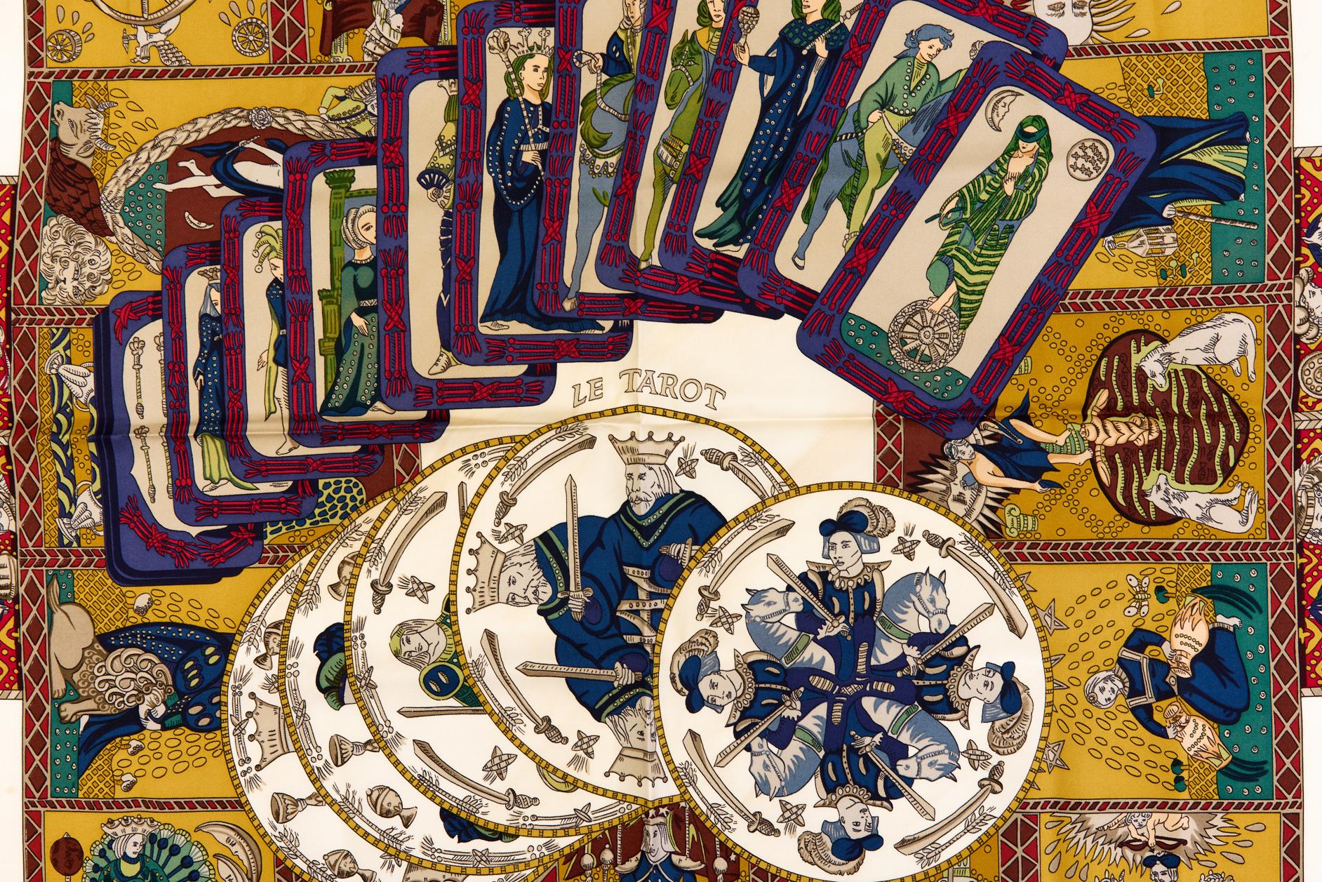 エルメス シルクスカーフ カレ90「LE TAROT」レッドシルク