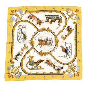 エルメス シルクスカーフ カレ 90 「PLUMES ET GRELOTS」 イエロー