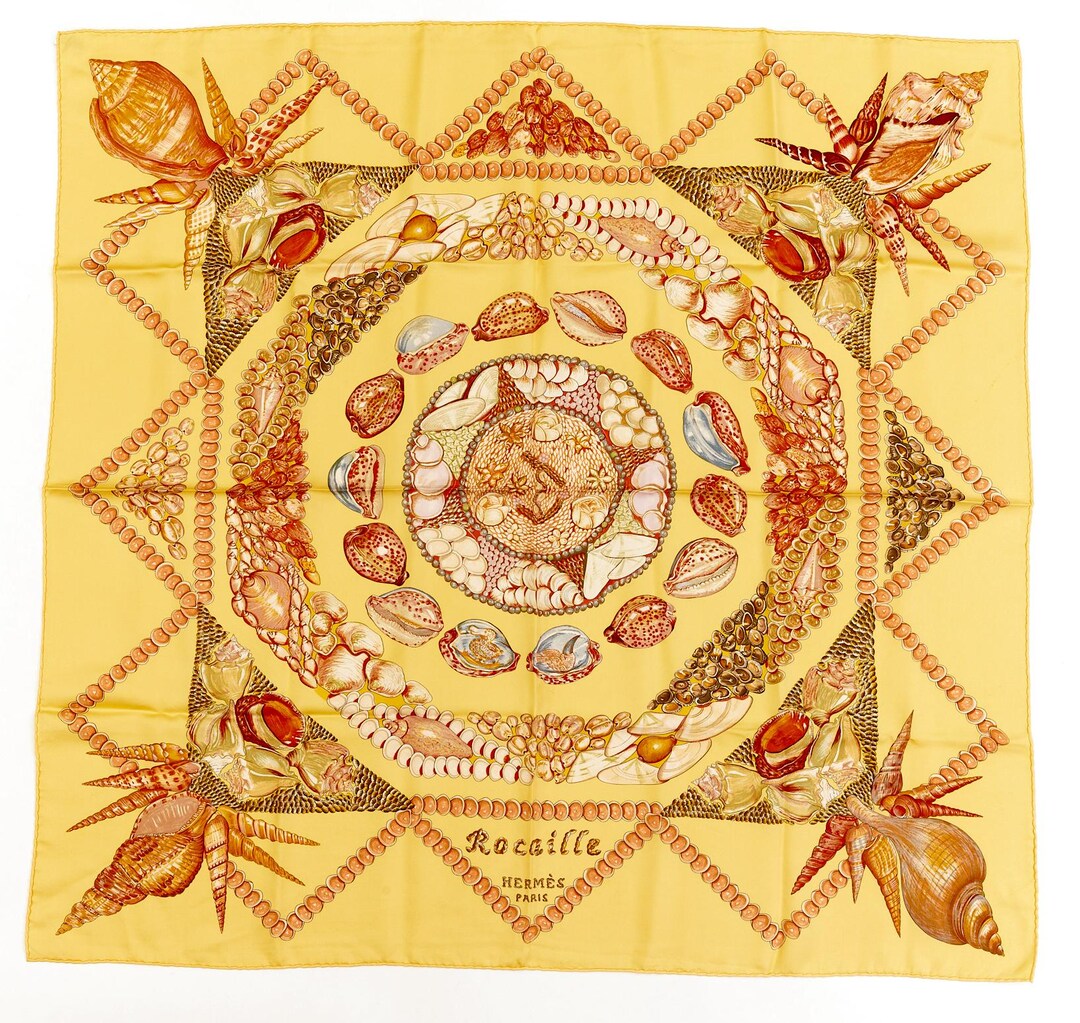 HERMES Calle 90 silk Return to home scarf yellow