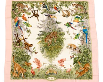 HERMES スカーフ カレ90　Plumes et Grelots HERMES エルメス カレ90 Plumes et Grelots 羽飾りと鈴 ネイビー