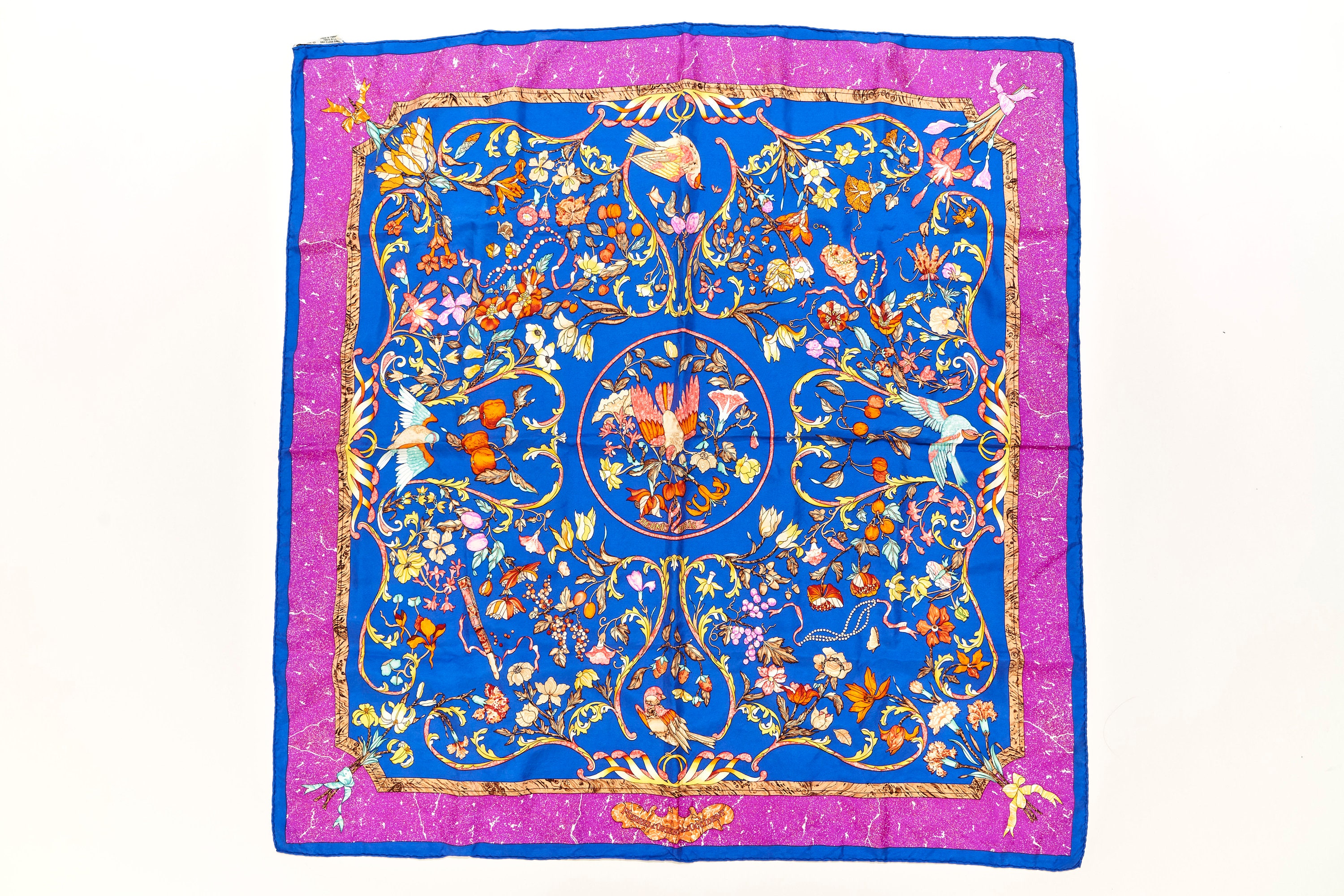 Rarely Used HERMES Silk Scarf LVDOVICVS MAGNVS 90 Carre France Damaged Box  Blue