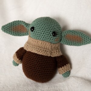 Baby Yoda inspiriert Plüsch Bild 2