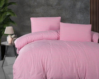 Striped Pink Duvet Cover Bedding Set with Fitted Sheet & Pillowcases, Modern and Elegant Design for Cozy and Relaxing Sleep - MSH-SATENPEMBE