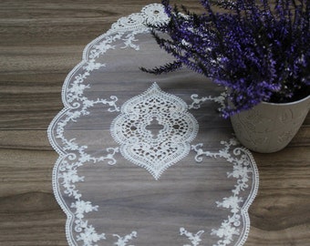 Cream French Lace Table Runner, Vintage Style French Tablecloth For Wedding Table, Wedding Table Decor, Table Cloth,     LC123