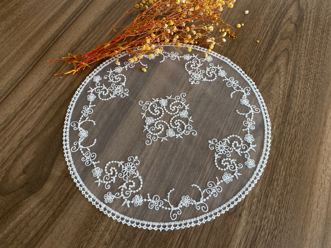 White Lace Placemats Vintage Doily Lace Table Topper Cotton Etsy