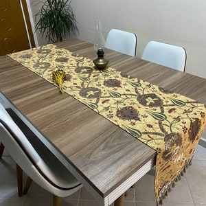 Senape Tulip Pattern Runner da tavolo turco, Long Boho Wedding Table Decor, Runner da tavola rustico grigio fattoria, RNR399