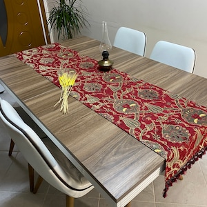 Runner da tavola turco con motivo a tulipano bordeaux, decorazioni da tavola da matrimonio lungo Boho, runner da tavola rustico rustico rosso, RNR370