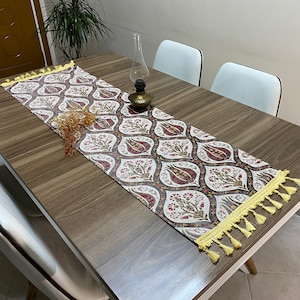 Creme Tulpe Muster Türkische Kaffeetischdecke Läufer, Nelke Boho Hochzeit Orientalischer Tischläufer, Diner Tischläufer, RNR263