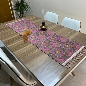 Fucsia Tulip Pattern Turco Coffee Table Cloth Runner, Garofano Boho Wedding Oriental Table Runner, Diner Table Runner Cloth, RNR257
