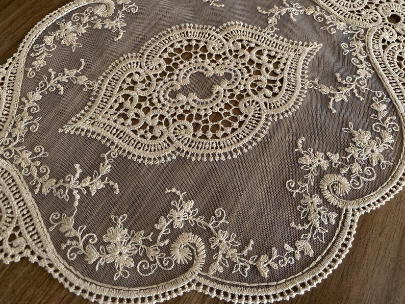 Cappuccino Oval Lace Placemats Table Cloth Lace Table Etsy