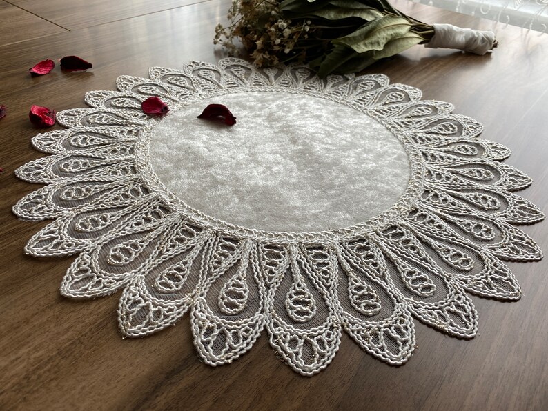 Cream French Lace Doily Placemats Vintage Velvet Lace Etsy