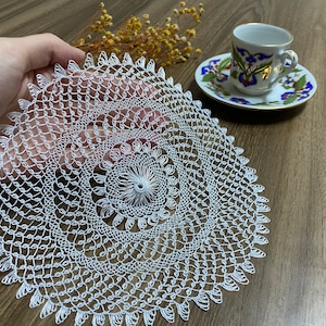 Handmade White Lace Placemats, Vintage Doily, Lace Table Topper, Artificial Silk Doily, Crochet Placemat,  LC157