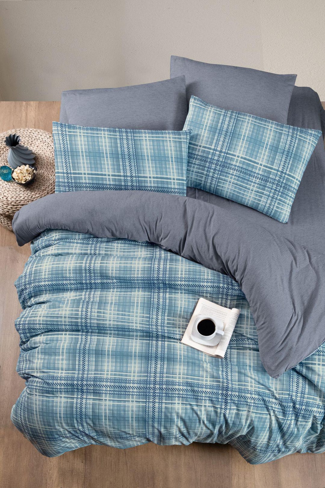 Blue Plaid Bedding Set