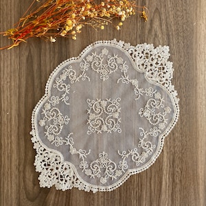 Cappuccino Französische Spitze Tischset Deckchen, Tischdekoration, Vintage Style Tischset, Ovales Spitzendeckchen, Muttertagsgeschenk, Geschenk für Sie, LC139