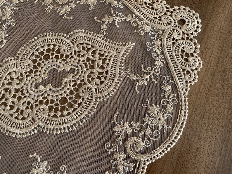 Cappuccino Oval Lace Placemats Table Cloth Lace Table Etsy