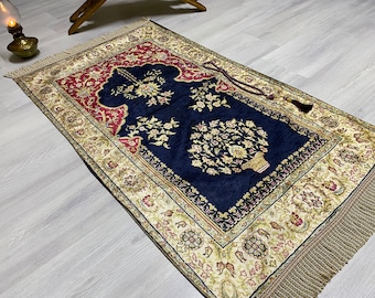 Dark Blue Flowers Prayer Mat, Prayer Mat with Tasbeeh, Prayer Rug, Muslim Janamaz, Sajjada, Turkish Rug, Islamic Gift, RNR455