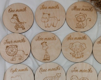 Safari Wooden Baby Milestone Card 13pcs , Milestone Disc,Baby Shower Gift, Nursery,engraved, Newborn Photography,Baby Gift,Announcement card