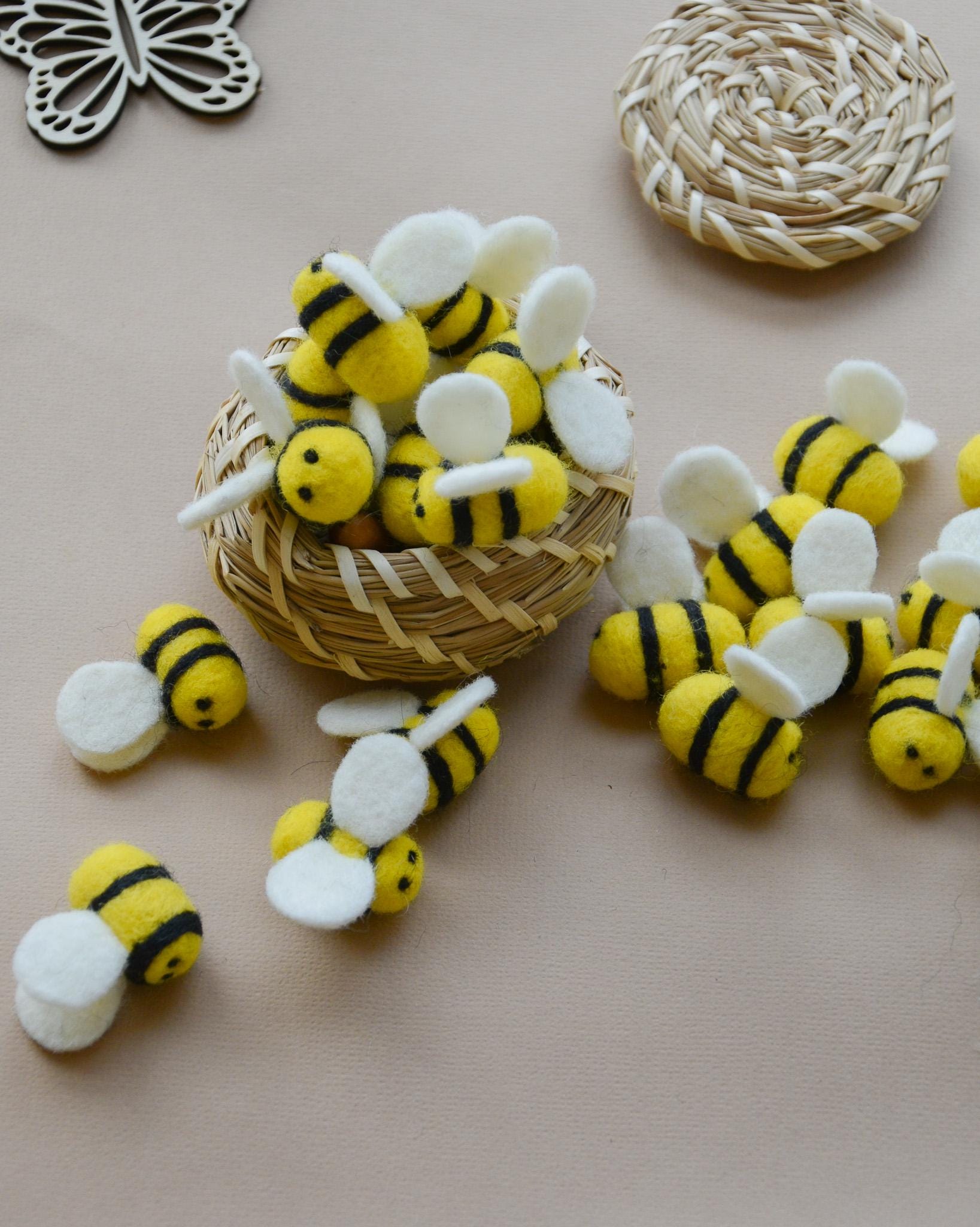 Felt Bee 10 Pcs, Three Sizes, Bee Decor, Needle Felt Bees, Felted Bees ...