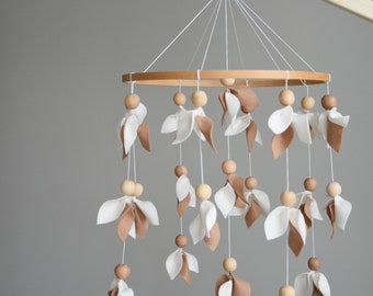 Floral nursery baby mobile, Neutral crib mobile, Neutral floral baby mobile, Forest baby mobile, leaf crib mobile, Hanging mobile, Baby gift