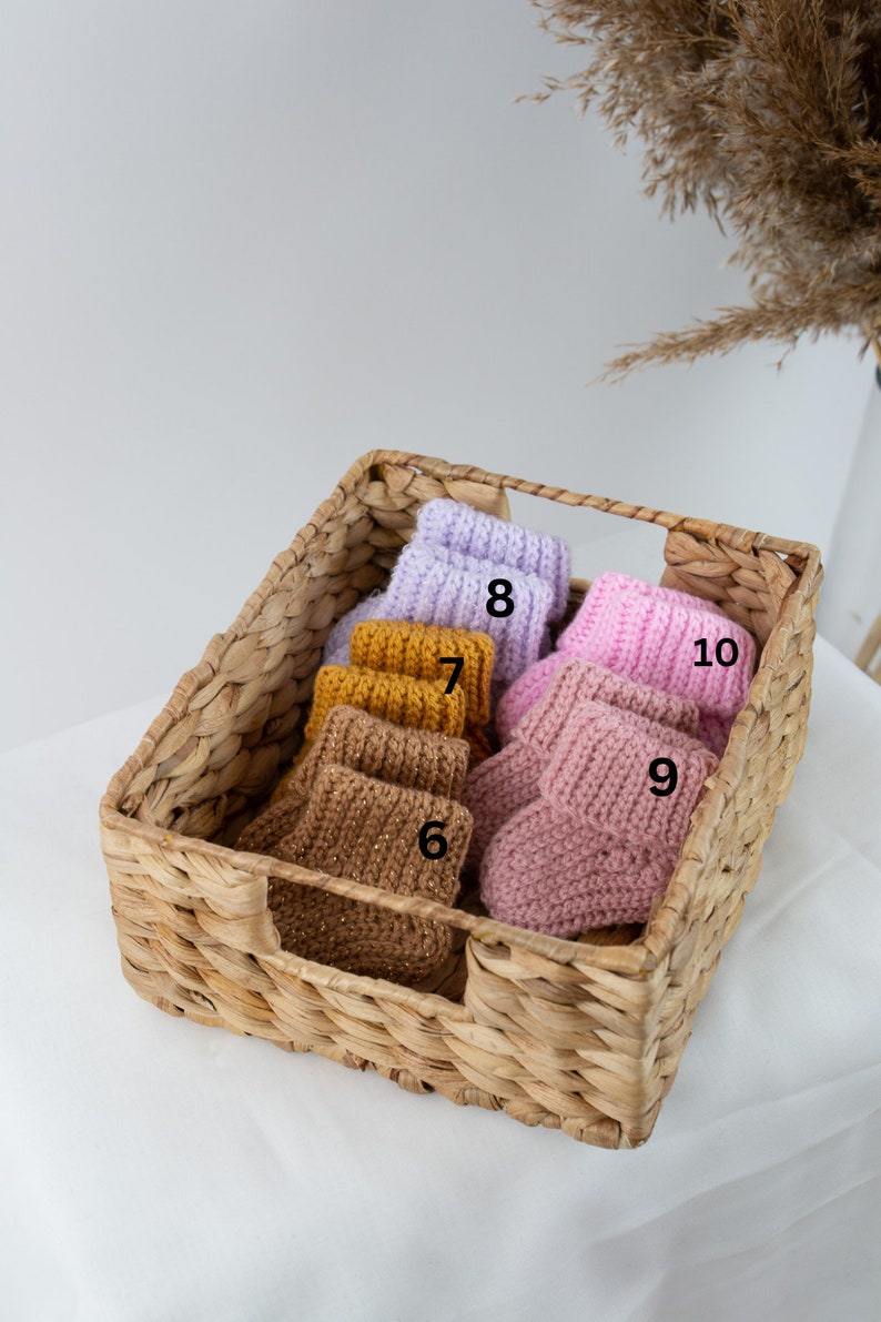 Knitted baby socks, baby gift, knit merino wool socks for boy and girl, 0-3 months old socks, newborn socks, baby showers gift, Baby shoes image 3