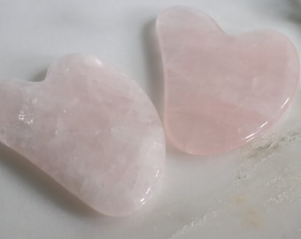 Ferramenta de massagem Gua Sha de quartzo rosa natural