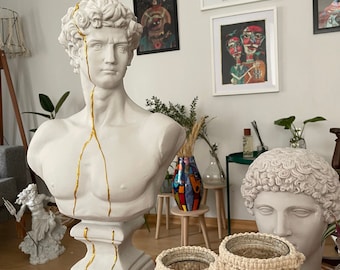 Handmade David Bust Statue: White & Gold Accent, 22-Inch Sculpture