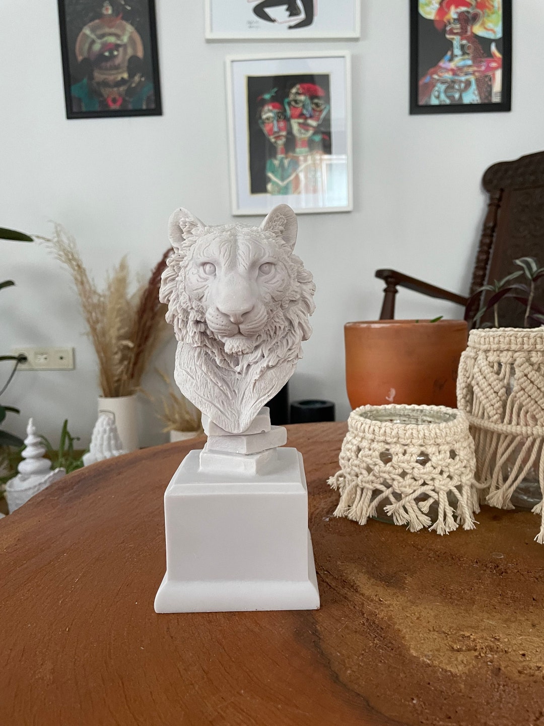 Lion Statue Sculpture, White Lion Desk Sculpture,8 Inches ,21 Cm,home