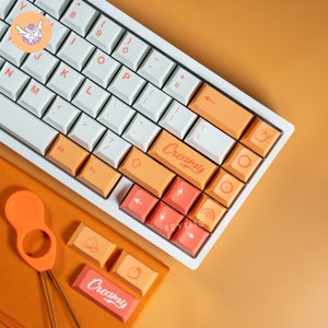 Peach Paradise KeyCap Set - 141 Piece Cherry Profile PBT Subdye